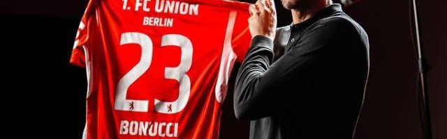 英超直播-梁熙明：签下博努奇，柏林联盟恐怕是找错人了