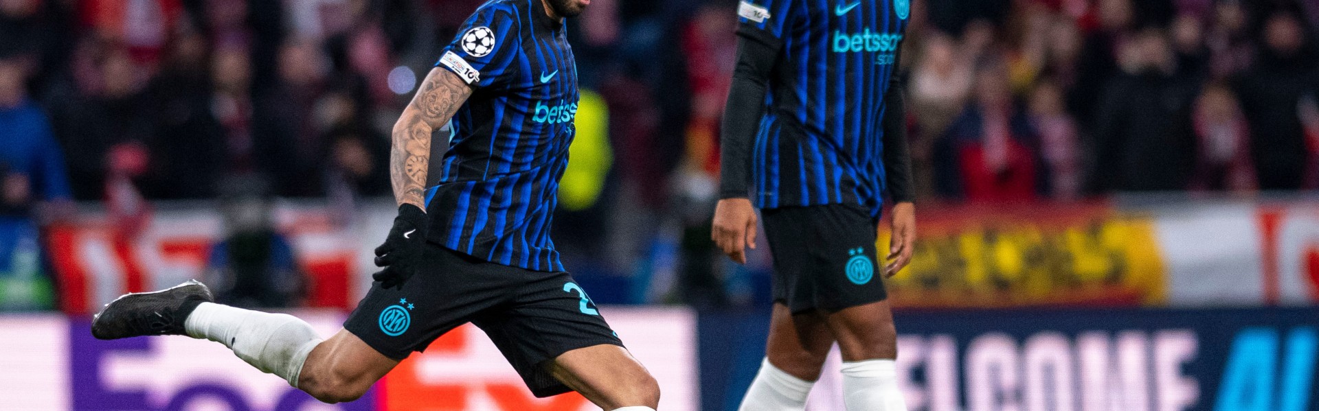 国米官方：恰尔汗奥卢左小腿肌肉拉伤 未来几天将评估球员伤情